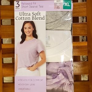 NWT 3 Pack Relaxed Fit Ladies Short Sleeve Ultra Soft Cotton Blend Tee XL